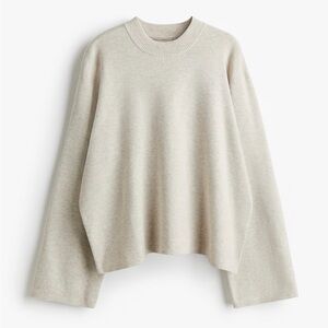 H&M Oversized Sweater - L